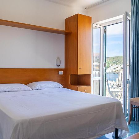 Hotel Bellavista Ponza Esterno foto